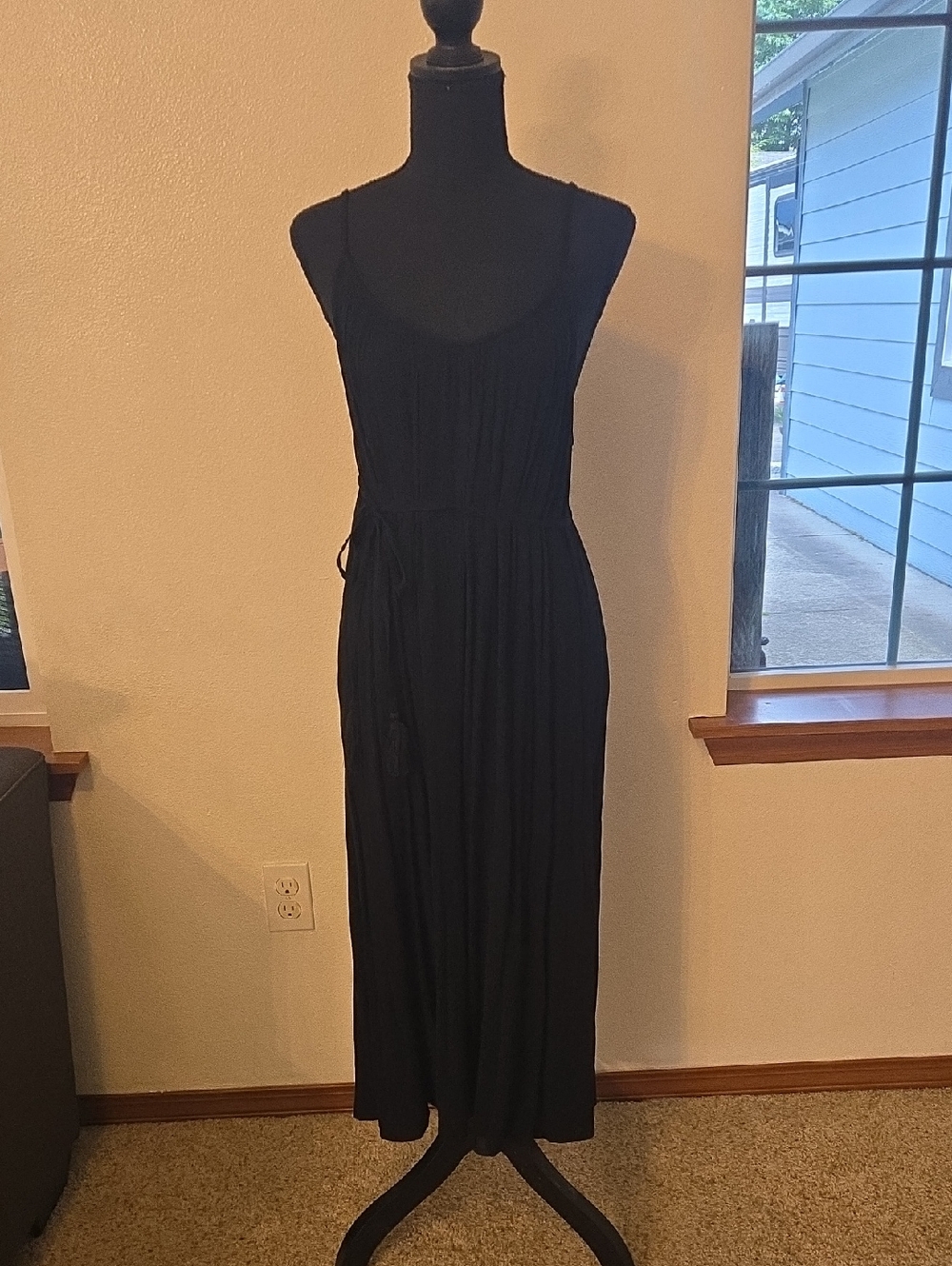 dip Black Sleeveless Maxi Dress with Tie Waist